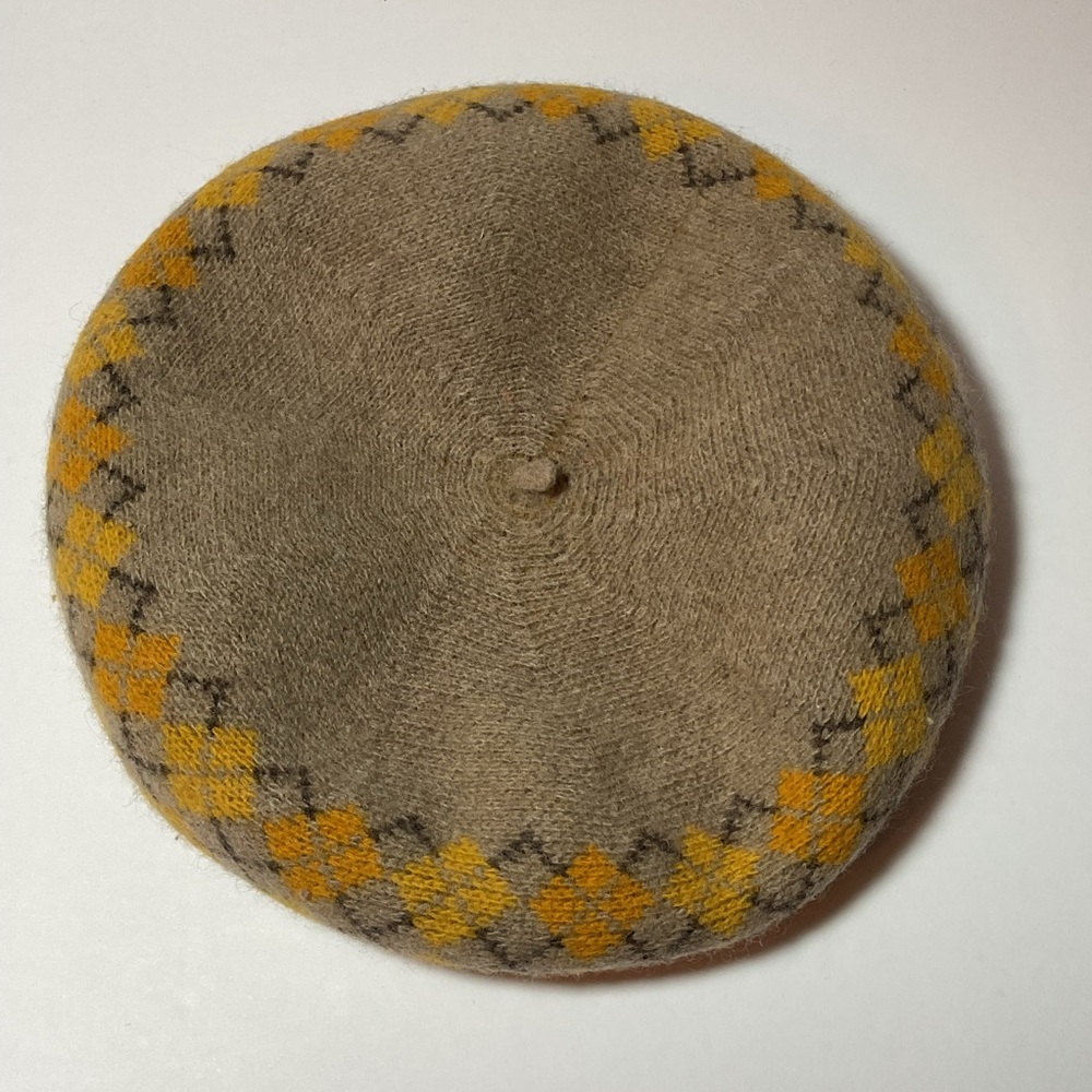 Tan and Yellow Plaid Beret - Picture 2 of 4